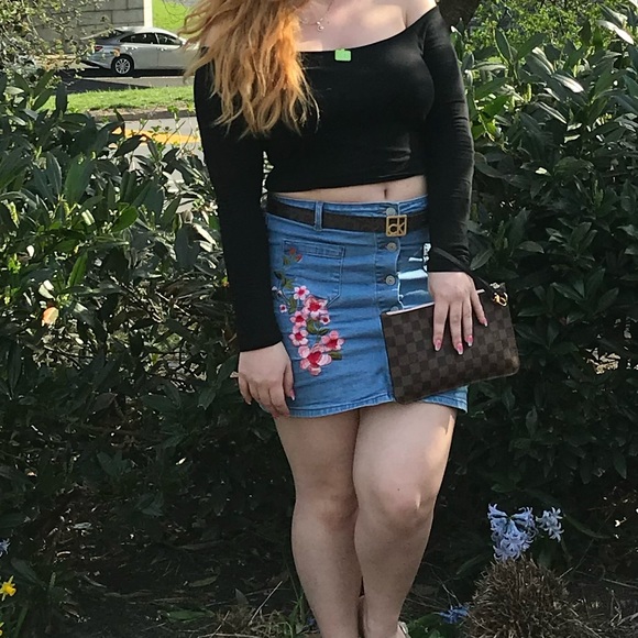 Fashion Nova Jean Skirt - Picture 2 of 9